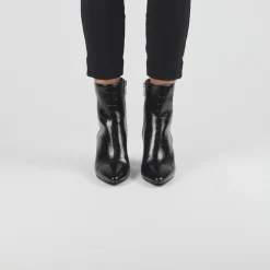 Boots-Aquatalia Claina Black