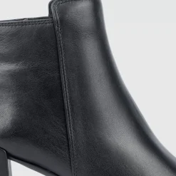 Boots-Aquatalia Dolora Black