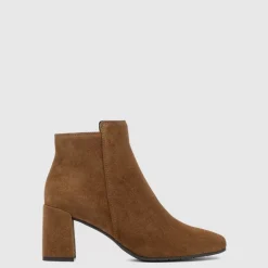 Boots-Aquatalia Dolora Walnut