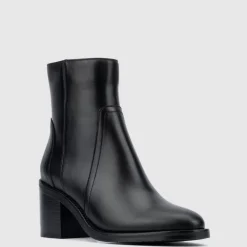 Boots-Aquatalia Janella Black