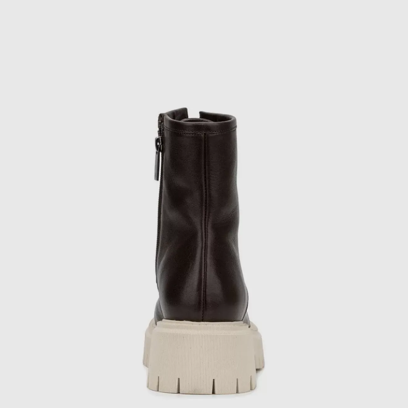 Boots-Aquatalia Luisina Black/Brown