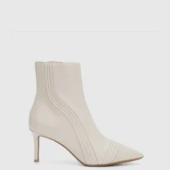 Boots-Aquatalia Manta Pearl
