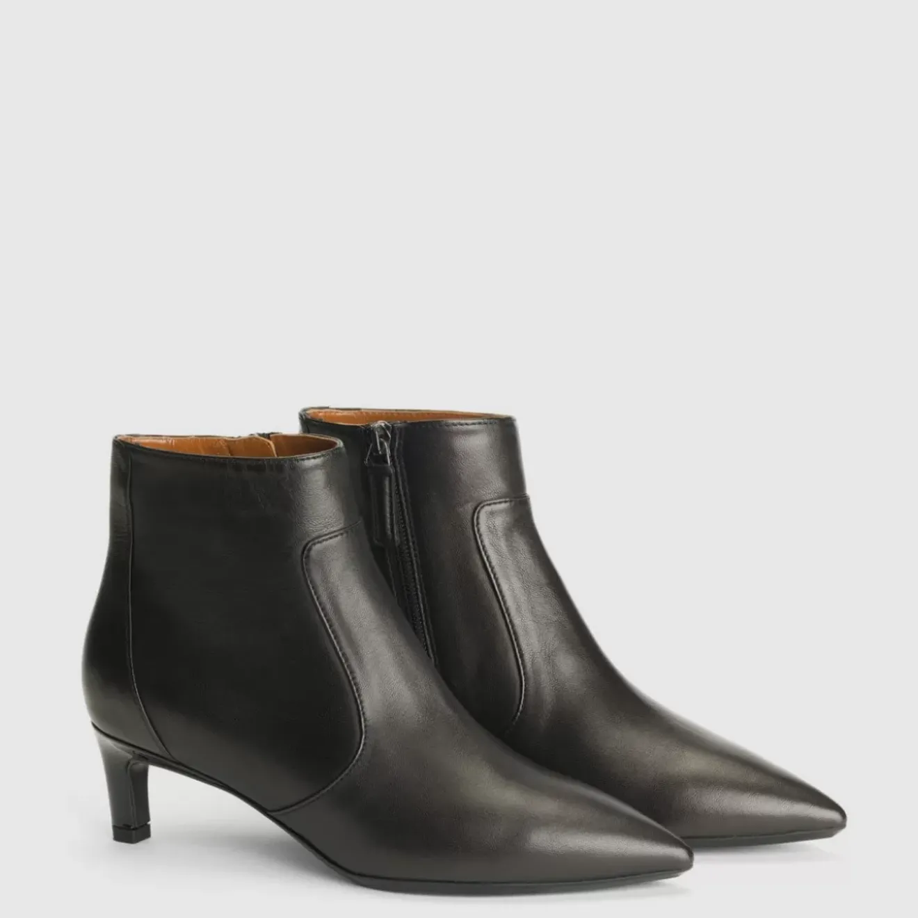 Boots-Aquatalia Marilisa Aq24/7 Black