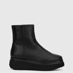Boots-Aquatalia Omey Black