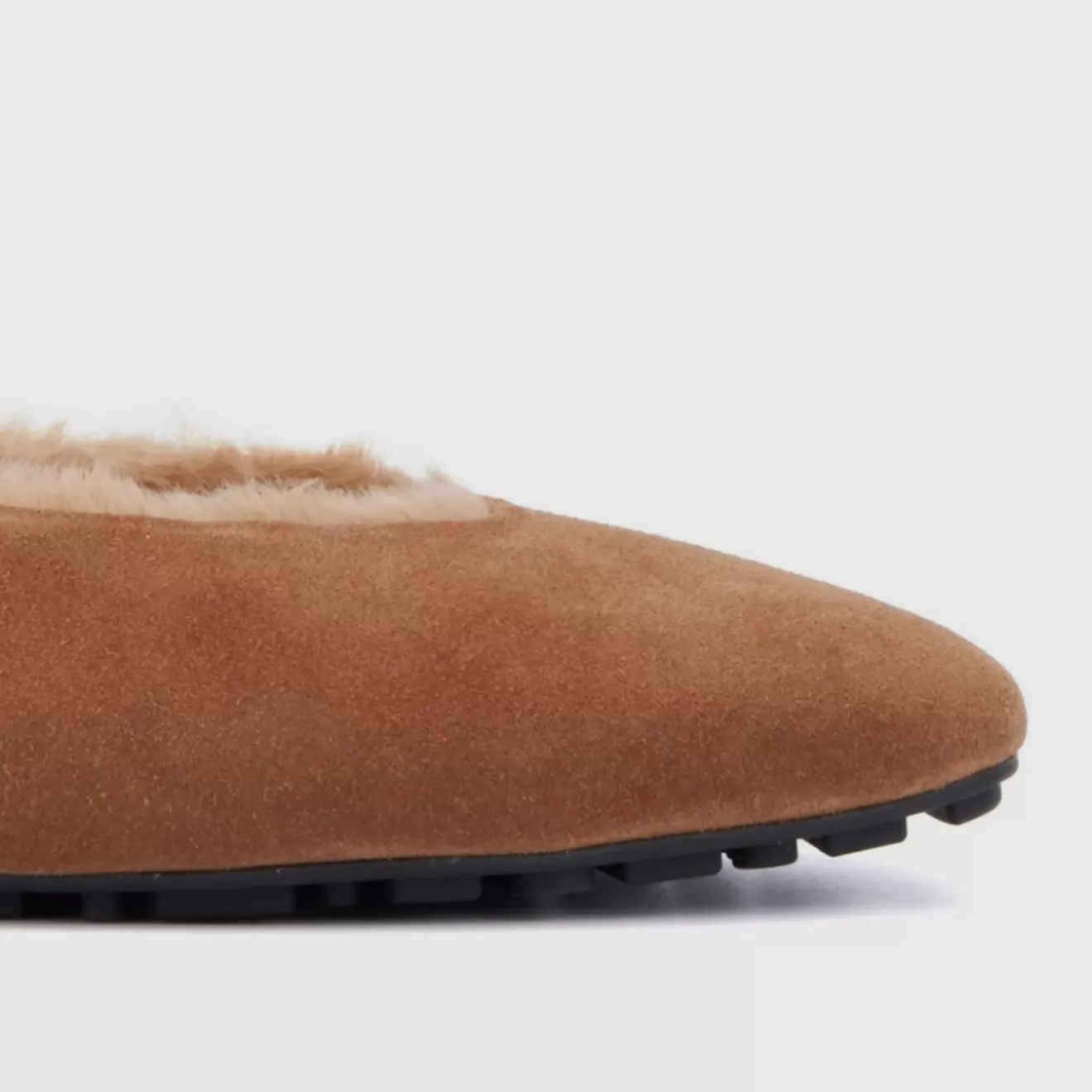Flats-Aquatalia Qassidy Whiskey