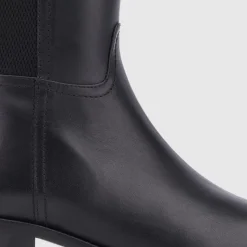 Boots-Aquatalia Ricarda Black