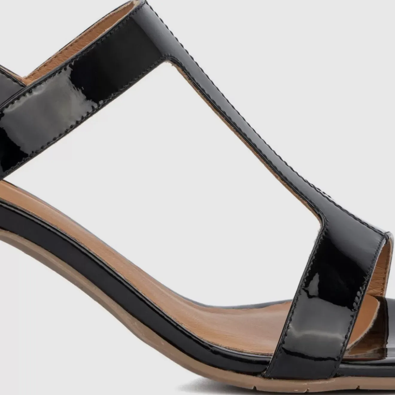 Heels-Aquatalia Rosetta Black