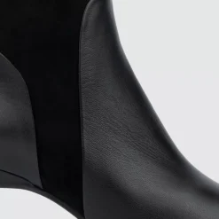 Boots-Aquatalia Rowanna Black