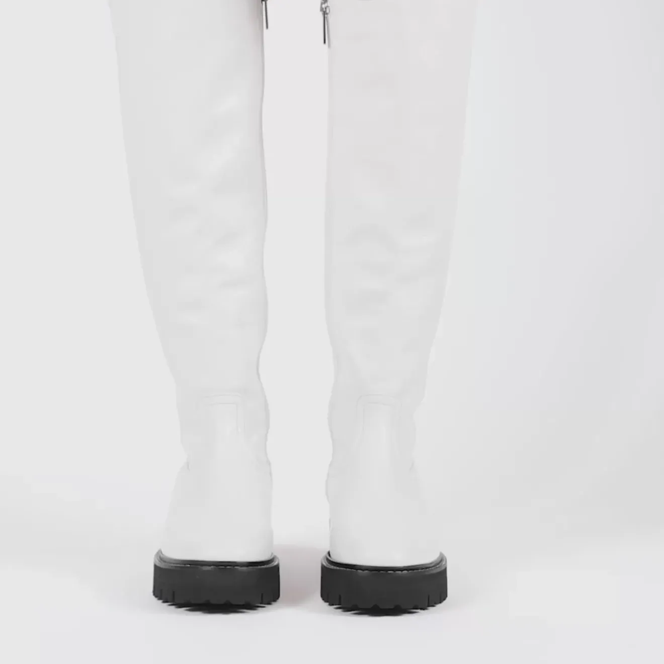 Boots-Aquatalia Sheya Black