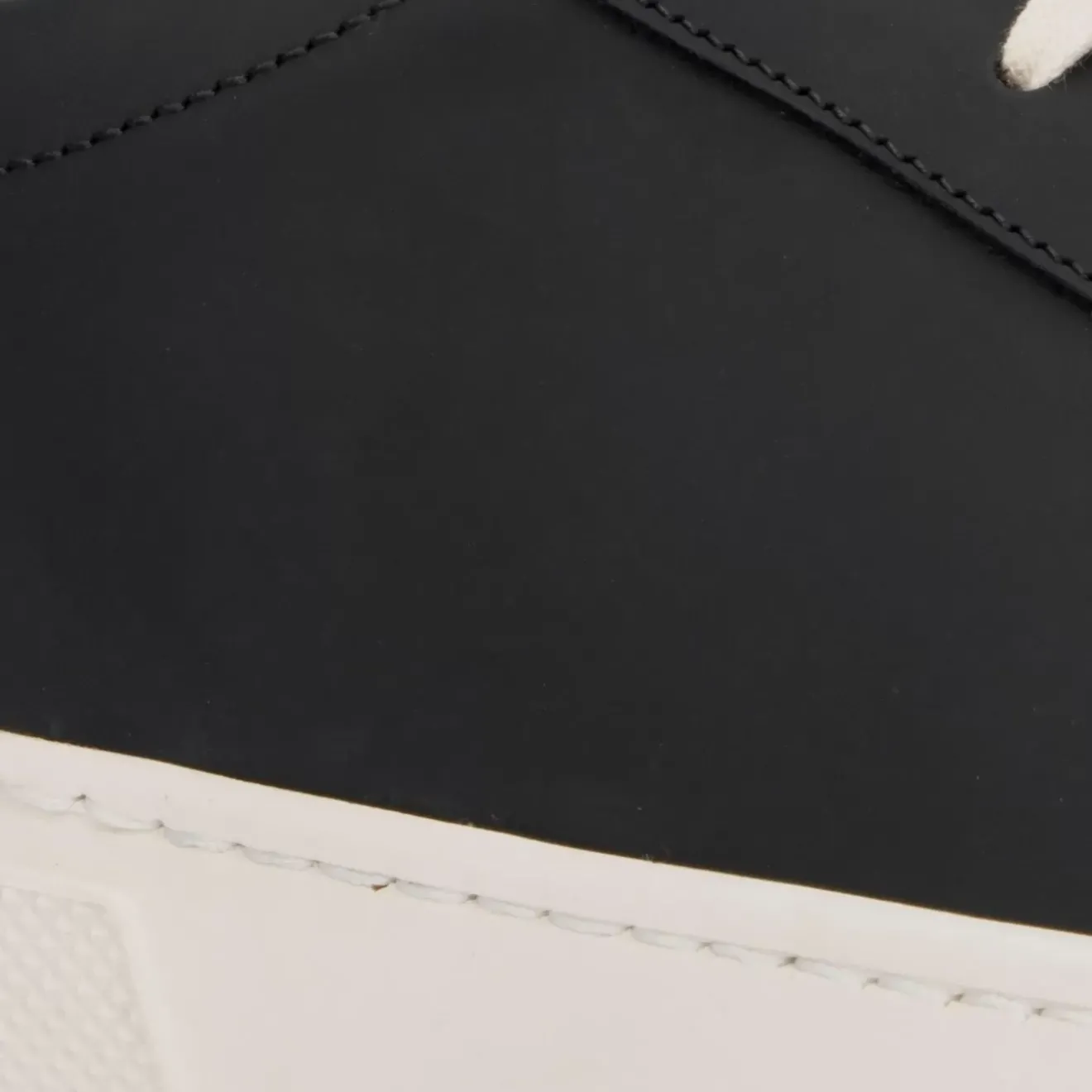 Sneakers-Aquatalia Vic Black